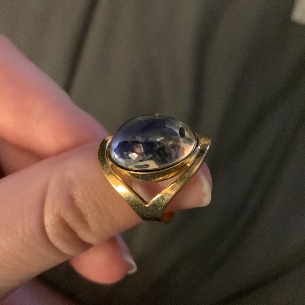 Ring - Picture 4 of 4